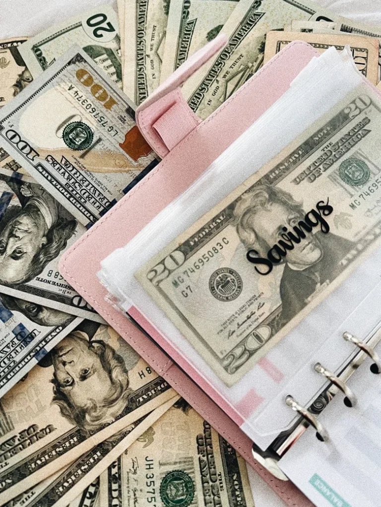money saving 💵, cash envelope system 💰, budgeting binder 📒, saving money tips 🏦, financial planning 📊, frugal living 💡, budget binder inspo ✨, pink budget binder 💗, side hustle savings 💼, financial goals 2025 🎯, cute money aesthetic 🤑, money organization ideas 📂